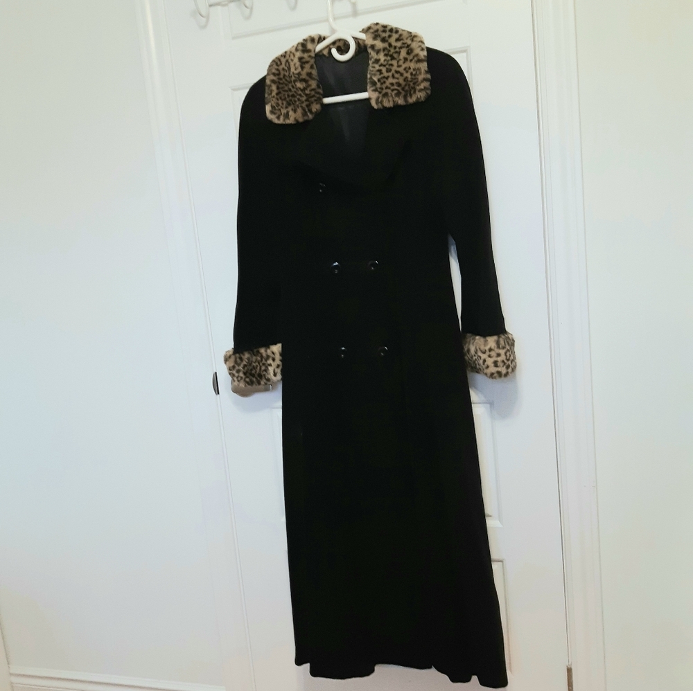 Vintage long black wool winter coat with pleated back and faux leopard trims